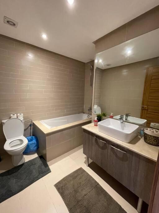 דירות Nouaceur Chic & Cosy Flat Near Airport Lockbox Fast Wifi מראה חיצוני תמונה